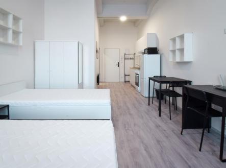 . | Pronájem bytu, 1+kk, 28 m²