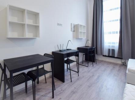 . | Pronájem bytu, 1+kk, 28 m²