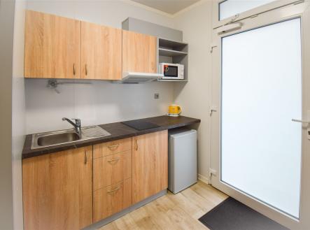 . | Pronájem bytu, 1+kk, 17 m²