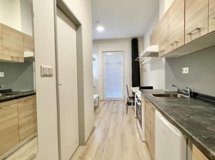 . | Pronájem bytu, 2+kk, 27 m²