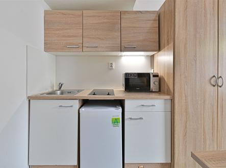 . | Pronájem bytu, 1+kk, 18 m²
