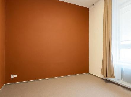 . | Pronájem - kanceláře, 26 m²