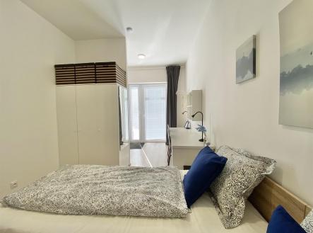 . | Pronájem bytu, 1+kk, 19 m²