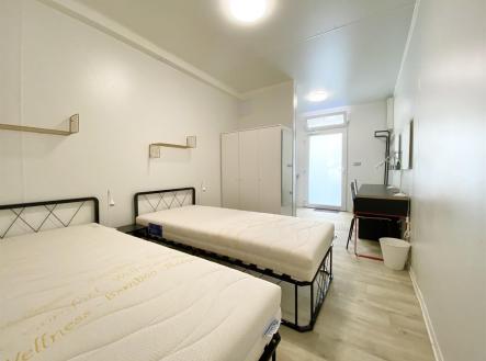 . | Pronájem bytu, 1+kk, 17 m²