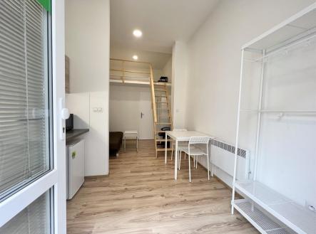. | Pronájem bytu, 1+kk, 23 m²