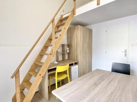 . | Pronájem bytu, 1+kk, 20 m²