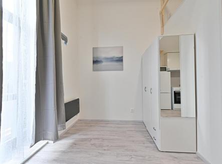 . | Pronájem bytu, 1+1, 31 m²