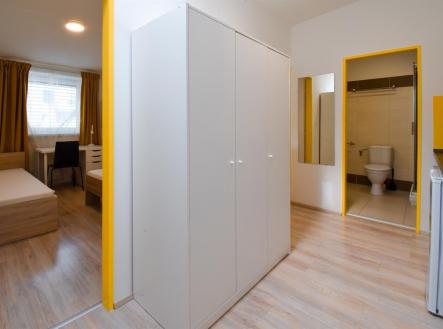 . | Pronájem bytu, 2+1, 31 m²