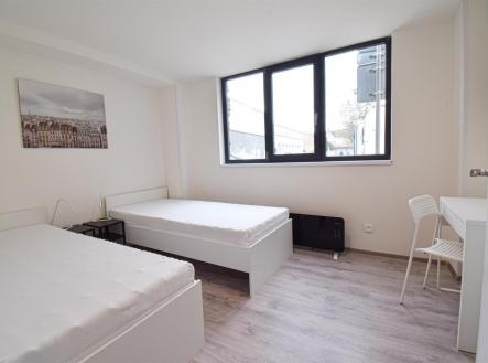 . | Pronájem bytu, 2+1, 33 m²