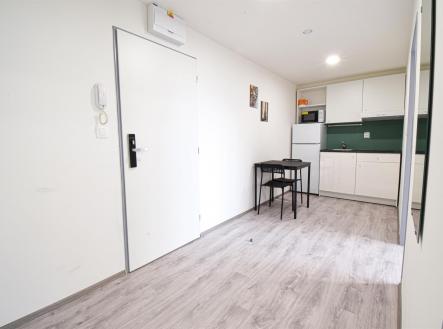 . | Pronájem bytu, 2+1, 33 m²