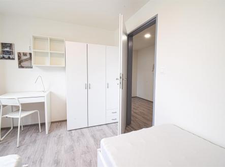 . | Pronájem bytu, 2+1, 33 m²