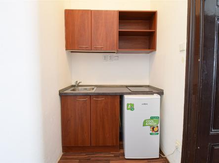 . | Pronájem bytu, 1+kk, 33 m²