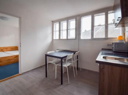 . | Pronájem bytu, 2+1, 40 m²