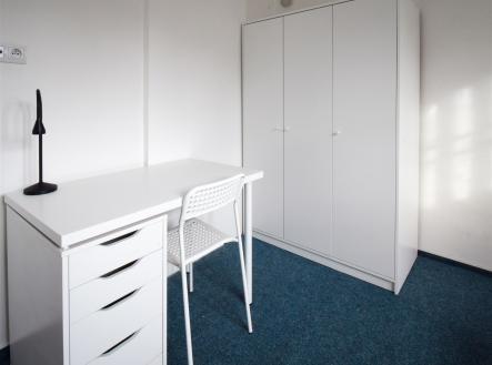 . | Pronájem bytu, 2+1, 40 m²