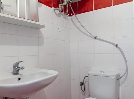 . | Pronájem bytu, 1+kk, 24 m²