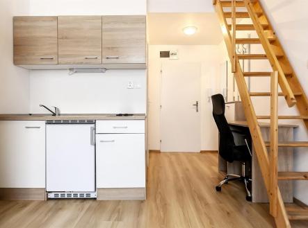 . | Pronájem bytu, 1+kk, 24 m²