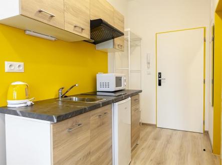 . | Pronájem bytu, 1+kk, 22 m²