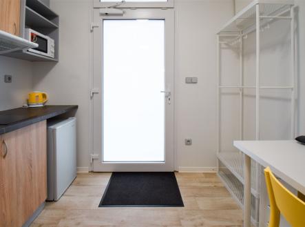 . | Pronájem bytu, 1+kk, 17 m²