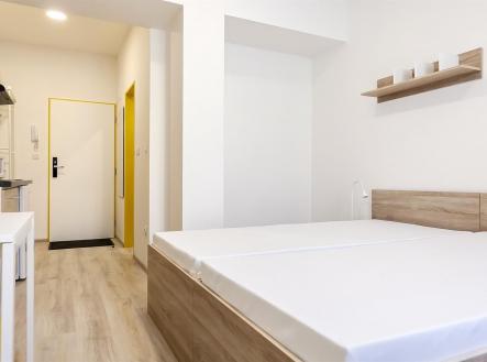 . | Pronájem bytu, 1+kk, 23 m²