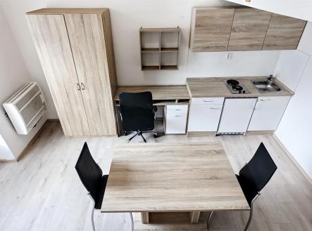 . | Pronájem bytu, 1+kk, 20 m²