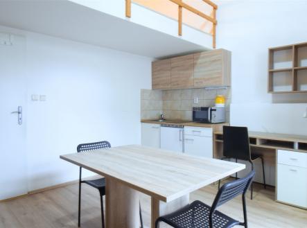 . | Pronájem bytu, 1+kk, 20 m²
