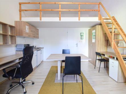 . | Pronájem bytu, 1+kk, 21 m²