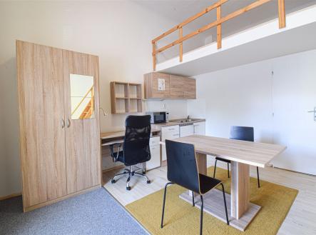. | Pronájem bytu, 1+kk, 21 m²