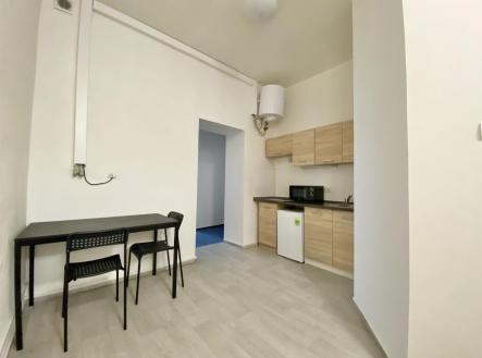 . | Pronájem bytu, 2+1, 45 m²