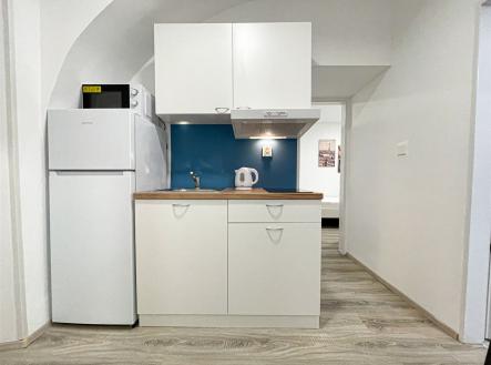 . | Pronájem bytu, 2+1, 35 m²