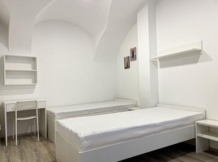 . | Pronájem bytu, 2+1, 35 m²
