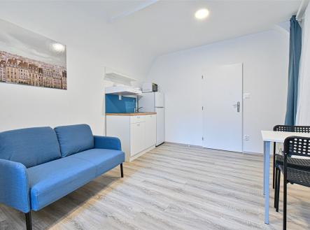 . | Pronájem bytu, 2+kk, 34 m²