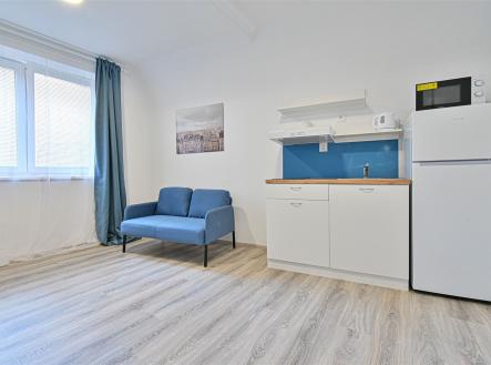 . | Pronájem bytu, 2+kk, 34 m²