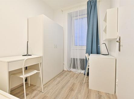 . | Pronájem bytu, 2+kk, 34 m²