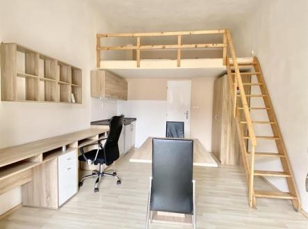 . | Pronájem bytu, 1+kk, 22 m²
