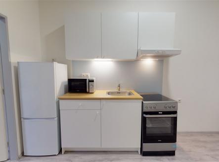 . | Pronájem bytu, 1+kk, 28 m²