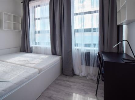 . | Pronájem bytu, 2+1, 34 m²