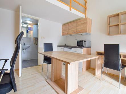 . | Pronájem bytu, 1+kk, 22 m²