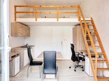. | Pronájem bytu, 1+kk, 19 m²