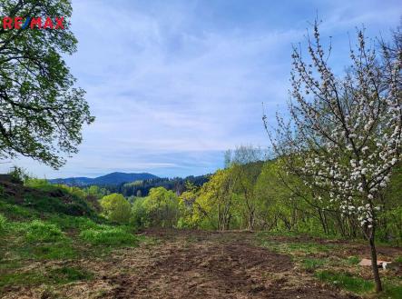 zahrada s výhledem | Prodej - pozemek, zahrada, 1 047 m²