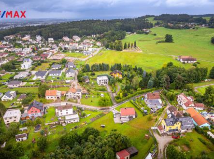 RD a okolí - foto z dronu | Prodej - dům/vila, 182 m²