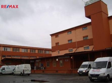 img_b325f8f37e.jpg | Pronájem - skladovací prostor, 414 m²