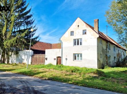 20241017-124233-upravene-kvalita.jpg | Prodej - zemědělský objekt, 4 168 m²