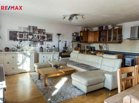 Obývací pokoj | Pronájem - dům/vila, 120 m²