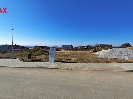 20250220-114925.jpg | Prodej - pozemek pro bydlení, 834 m²