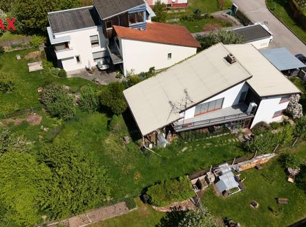 dům se zahradou | Pronájem - dům/vila, 222 m²
