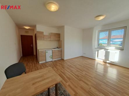 pokoj | Pronájem bytu, 1+kk, 29 m²
