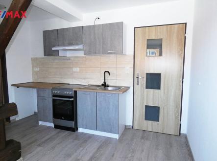 Pronájem bytu, 1+1, 45 m² obrázek