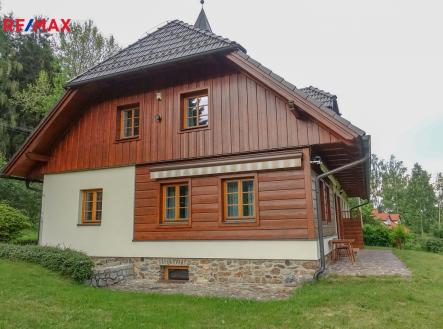 dsc02038.jpg | Pronájem - dům/vila, 299 m²