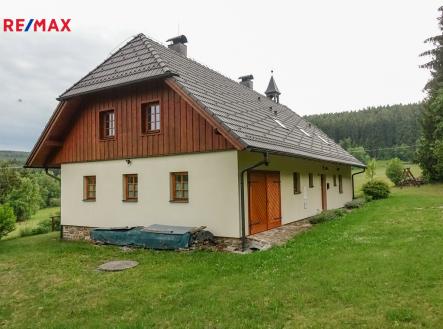 dsc02036.jpg | Pronájem - dům/vila, 299 m²