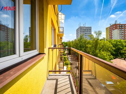 pokoj s balkonem | Prodej bytu, 2+1, 65 m²